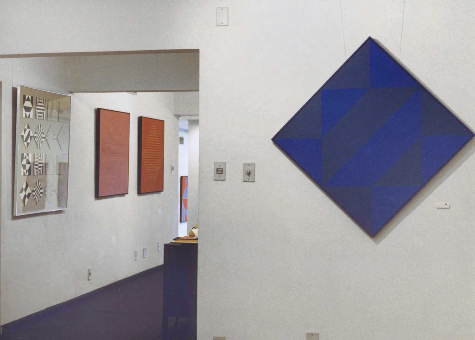 Exposição "Intermutações" na Galeria Choice, em São Paulo, 1986. Foto: Calixto Murakami
