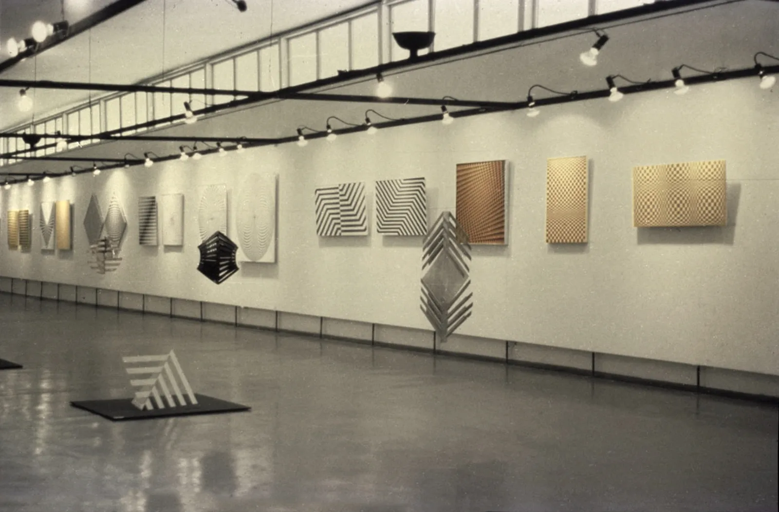 Exposição "Sacilotto: expressões e concreções", MAM-SP, 1980